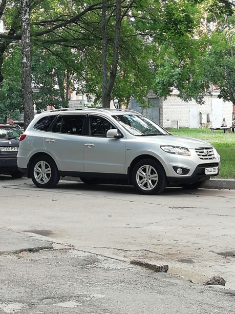 Hyundai Santa Fe CM · Рестайлинг, 7 мест, 2011 г.