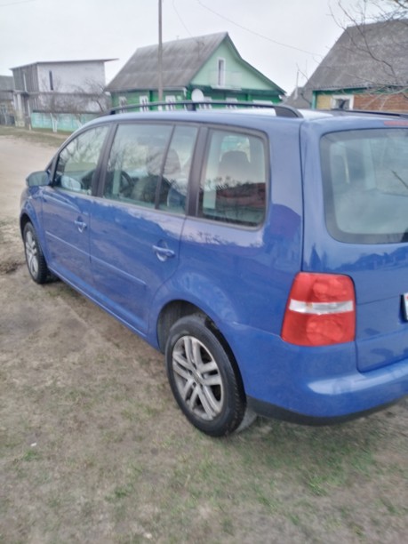 Volkswagen Touran I, 5 мест, 2006 г.