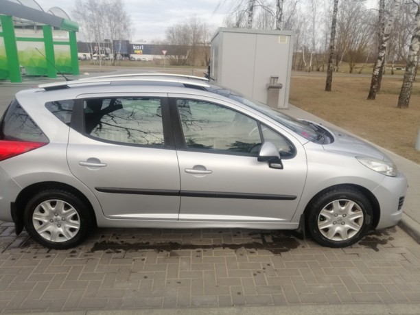 Peugeot 207 I · Рестайлинг, 2009 г.