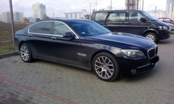 BMW 7 серия F02 (Long), 2011 г.