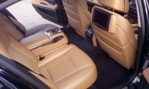 BMW 7 серия F02 (Long), 2011 г.