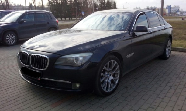 BMW 7 серия F02 (Long), 2011 г.