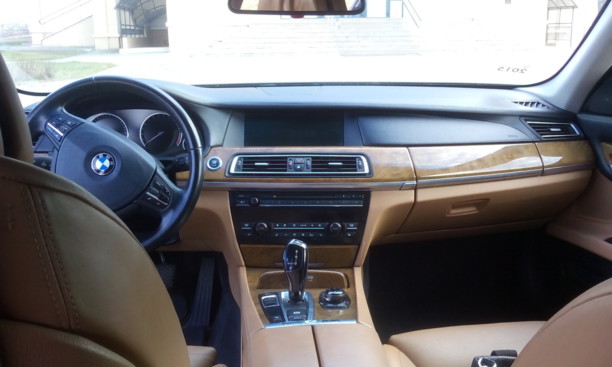 BMW 7 серия F02 (Long), 2011 г.