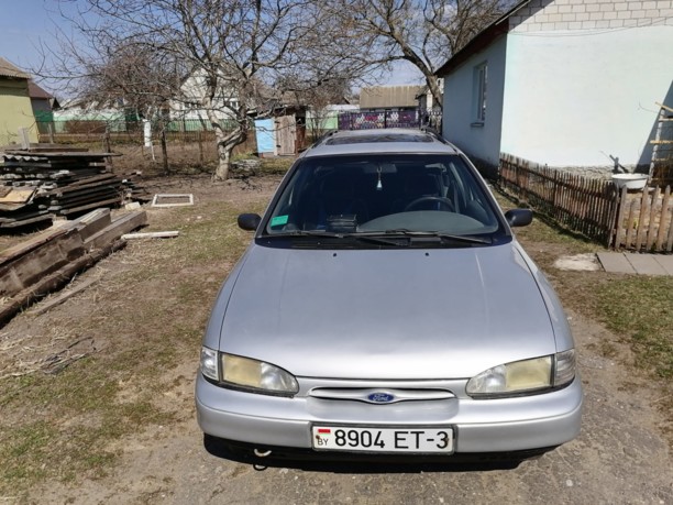 Ford Mondeo I, 1994 г.