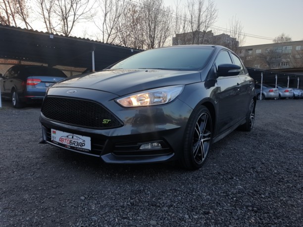 Ford Focus ST III · Рестайлинг, 2017 г.