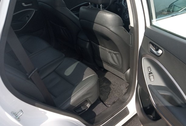 Hyundai Santa Fe DM · Рестайлинг, 5 мест, 2016 г.