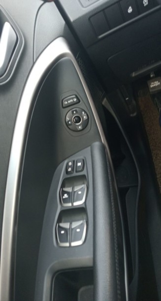 Hyundai Santa Fe DM · Рестайлинг, 5 мест, 2016 г.