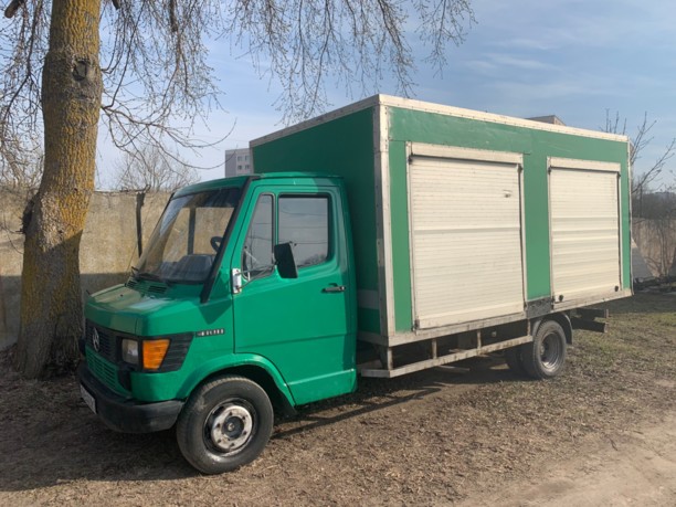 Mercedes Т1 207D - 410D, 1995 г.