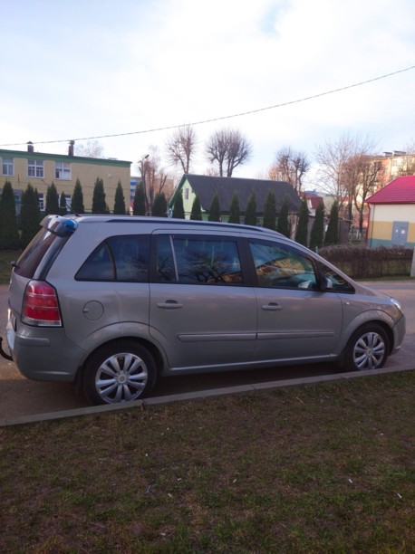 Opel Zafira B, 7 мест, 2006 г.
