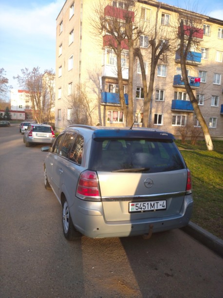 Opel Zafira B, 7 мест, 2006 г.