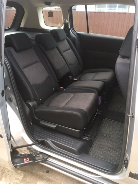 Mazda 5 I · Рестайлинг, 2009 г.