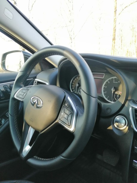 Infiniti QX30, 2018 г.