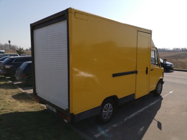 Mercedes Т1 207D - 410D 308D, 1995 г.