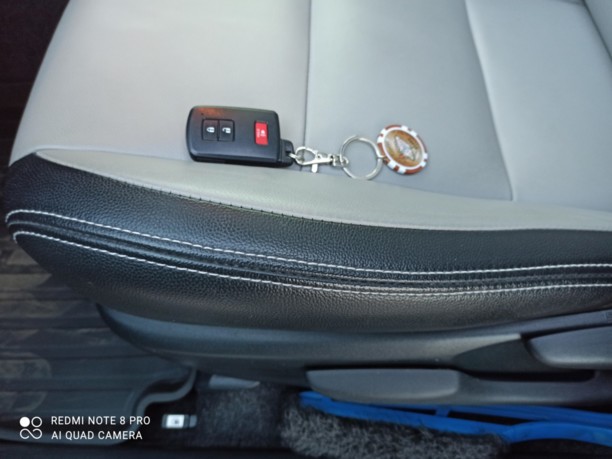 Toyota RAV4 IV (XA40) · Рестайлинг, 5 мест, 2017 г.