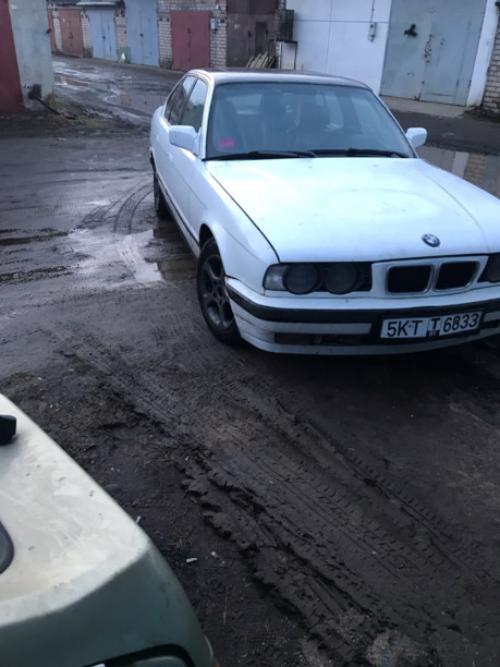 BMW 5 серия E34, 1990 г.