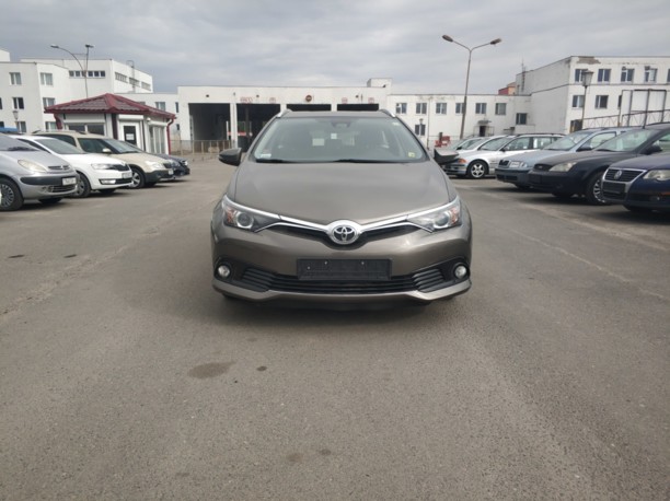 Toyota Auris II (E180) · Рестайлинг, 2017 г.