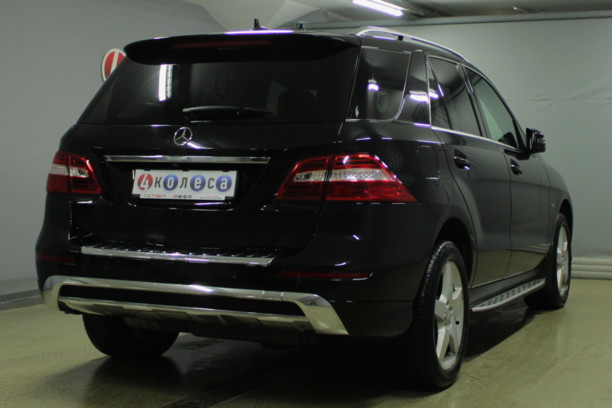 Mercedes-Benz M-Класс W166, 5 мест, 2012 г.
