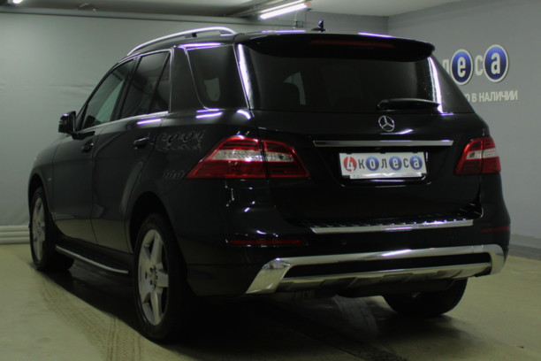 Mercedes-Benz M-Класс W166, 5 мест, 2012 г.