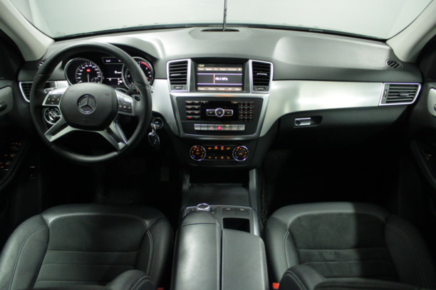 Mercedes-Benz M-Класс W166, 5 мест, 2012 г.