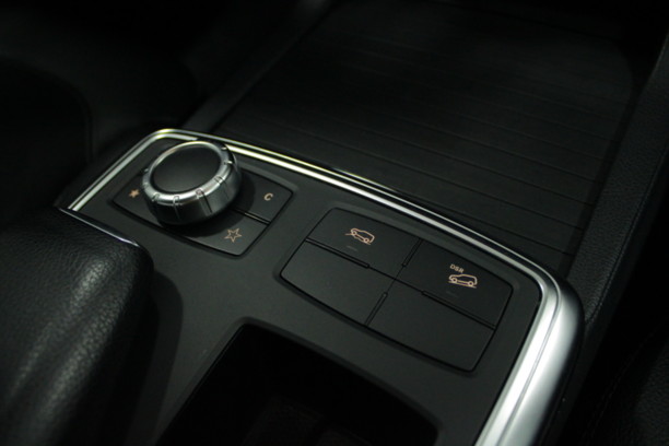Mercedes-Benz M-Класс W166, 5 мест, 2012 г.