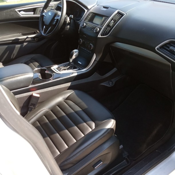 Ford Edge II, 5 мест, 2018 г.