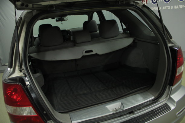 Kia Sorento I, 5 мест, 2004 г.