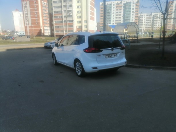 Opel Zafira C, 7 мест, 2014 г.
