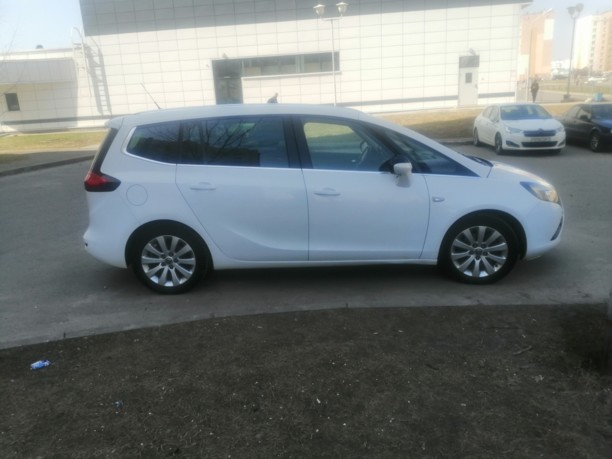 Opel Zafira C, 7 мест, 2014 г.
