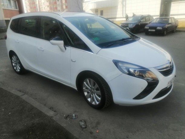 Opel Zafira C, 7 мест, 2014 г.