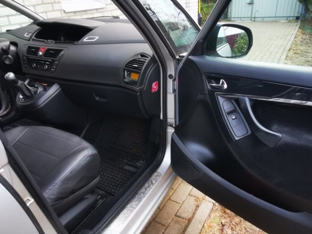 Citroen C4 Grand Picasso I, 7 мест, 2009 г.