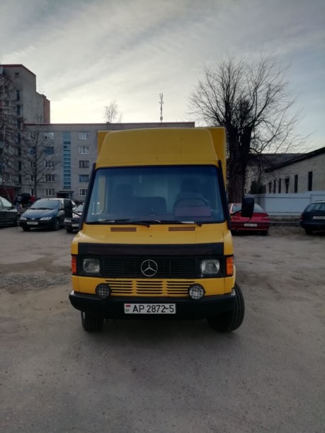 Mercedes 207-310 308D, 1995 г.