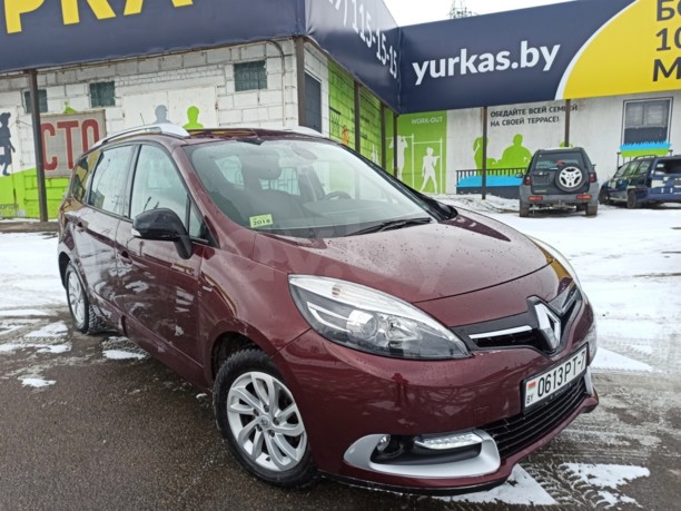 Renault Grand Scenic III · 2-й рестайлинг, 5 мест, 2015 г.