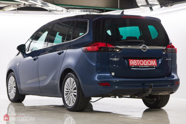 Opel Zafira C, 7 мест, 2015 г.