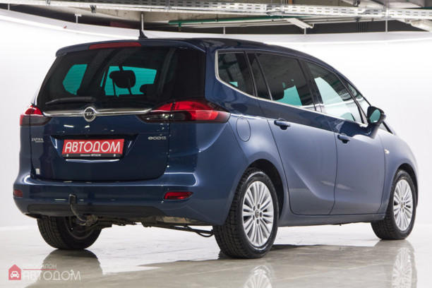 Opel Zafira C, 7 мест, 2015 г.
