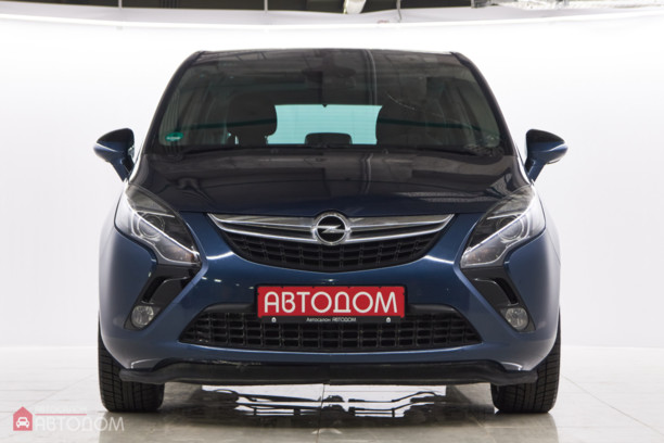 Opel Zafira C, 7 мест, 2015 г.