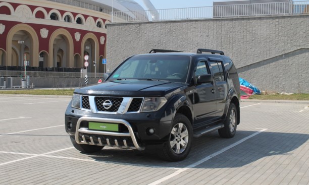 Nissan Pathfinder R51, 7 мест, 2005 г.