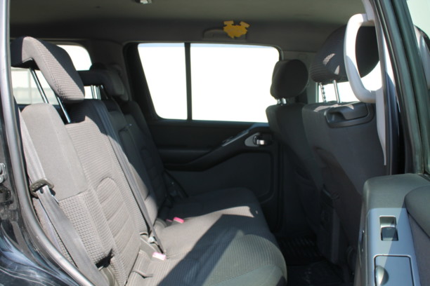 Nissan Pathfinder R51, 7 мест, 2005 г.