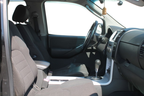 Nissan Pathfinder R51, 7 мест, 2005 г.