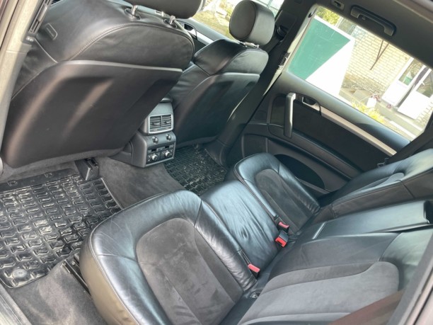 Audi Q7 4L, 5 мест, 2008 г.