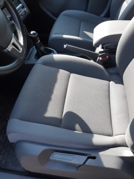 Volkswagen Touran II, 5 мест, 2013 г.