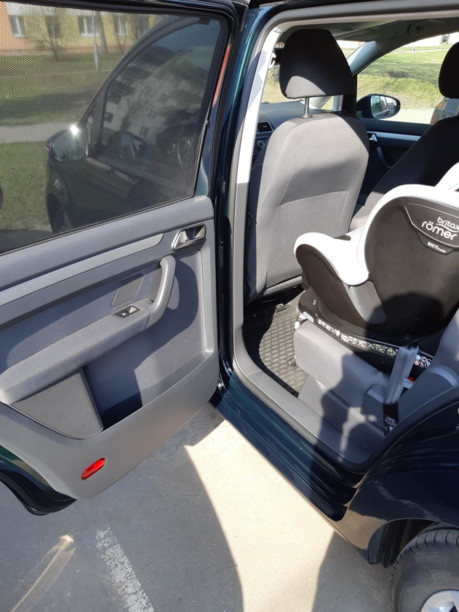 Volkswagen Touran II, 5 мест, 2013 г.