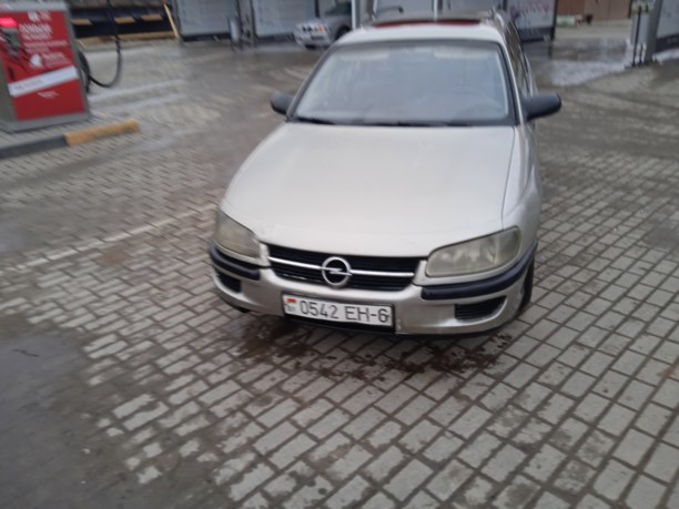 Opel Omega B, 1995 г.