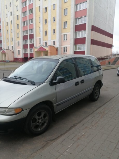 Chrysler Voyager III, 7 мест, 2000 г.