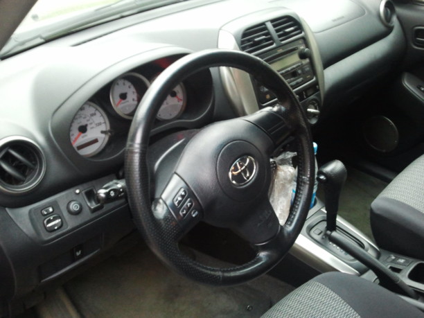 Toyota RAV4 II (XA20) · Рестайлинг, 5 мест, 2005 г.