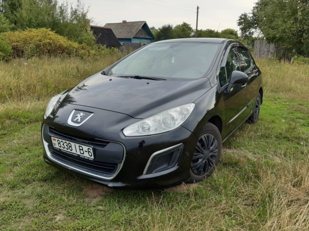 Peugeot 308 T7 · Рестайлинг, 2011 г.