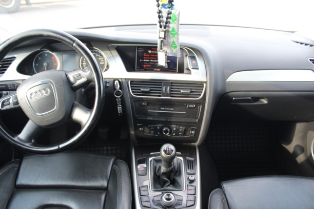 Audi A4 B8, 2010 г.
