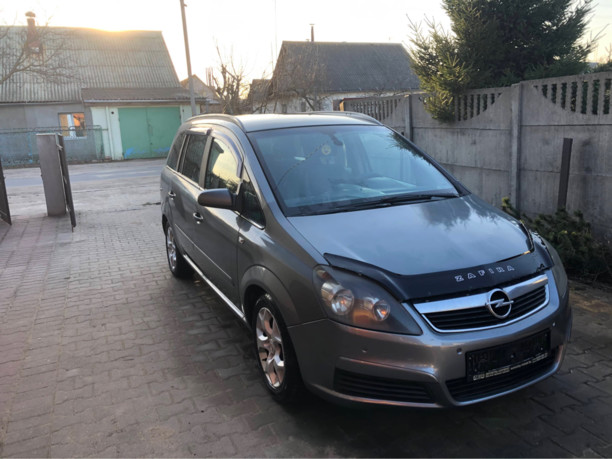 Opel Zafira B, 7 мест, 2006 г.