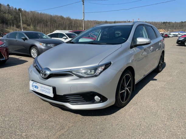Toyota Auris II (E180) · Рестайлинг, 2017 г.