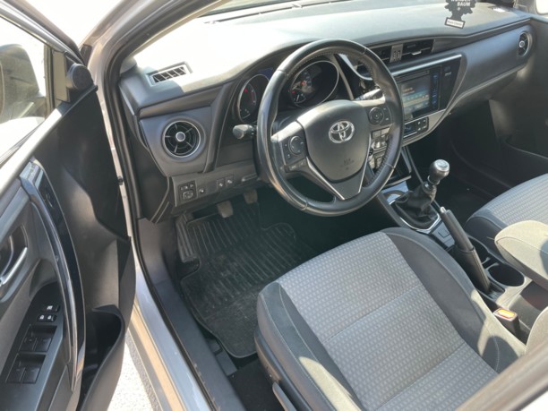 Toyota Auris II (E180) · Рестайлинг, 2017 г.