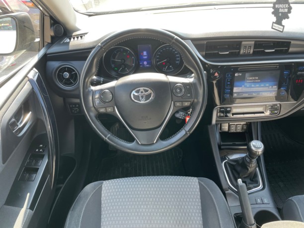 Toyota Auris II (E180) · Рестайлинг, 2017 г.